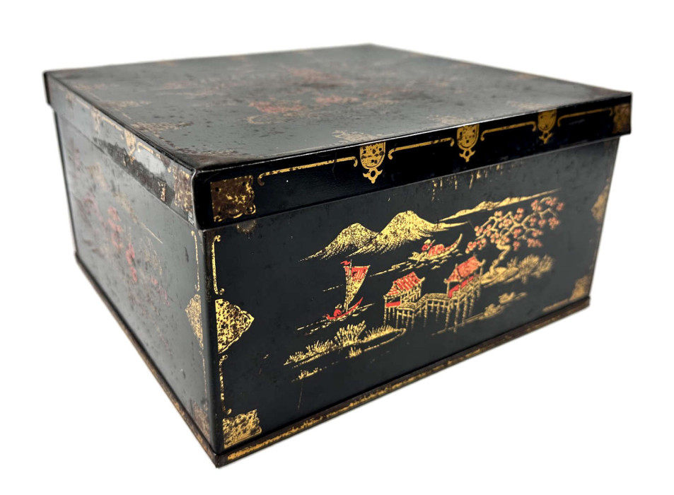 A tin box with gold detail and scenery ref. D/EX2471/4/1