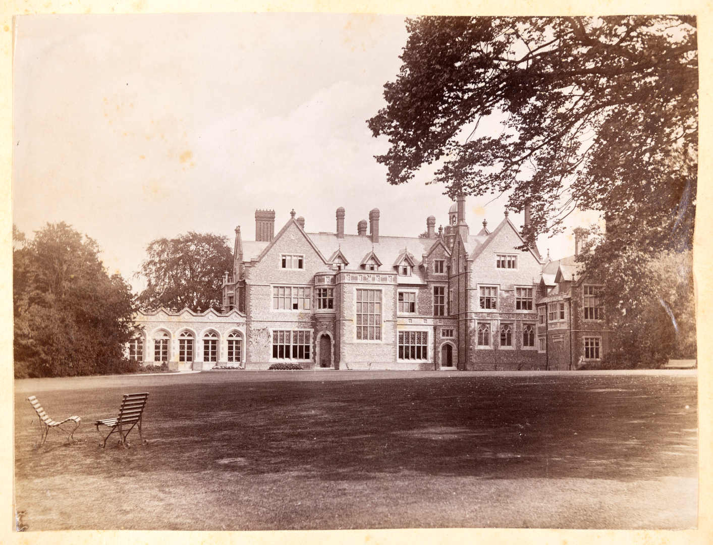 Photograph of Holme Park building reference D/EX2645/1